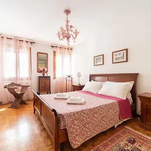 https://campiello-san-rocco.hotelinveneto.com